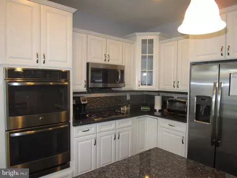 Kitchen - 101 N Red Haven Ln, Dover, DE 19901 photo 3 of 6