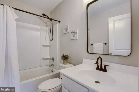 Bath - 708 Marta Dr, Dover, DE 19901 photo 4 of 6