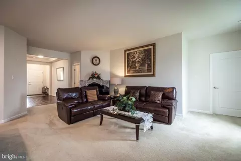 Entry Way - 17 Split Rail Rd, Smyrna, DE 19977 photo 1 of 9