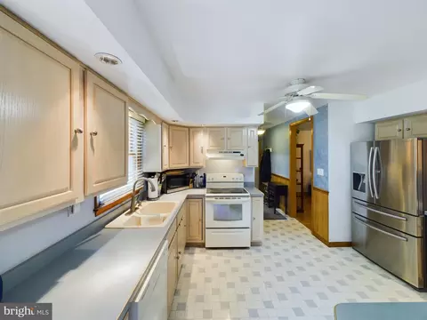 4713 Forrest Ave, Dover, DE 19904 photo 11