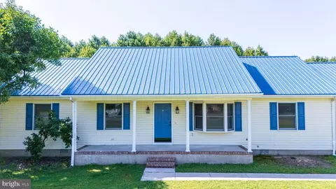 4713 Forrest Ave, Dover, DE 19904 photo 2