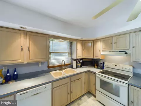 4713 Forrest Ave, Dover, DE 19904 photo 12