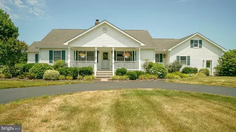 Exterior - 6191 Pearsons Corner Rd, Dover, DE 19904 photo 9 of 11