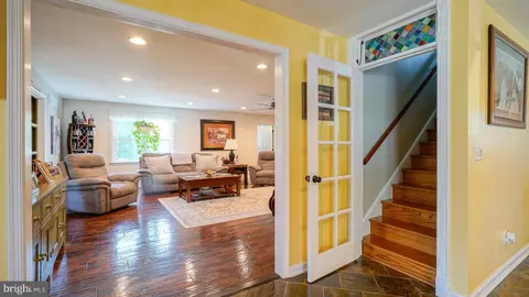 Entry Way - 6191 Pearsons Corner Rd, Dover, DE 19904 photo 1 of 11