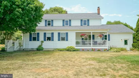 Exterior - 6191 Pearsons Corner Rd, Dover, DE 19904 photo 1 of 11