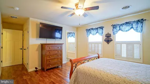 Bedroom - 6191 Pearsons Corner Rd, Dover, DE 19904 photo 7 of 7