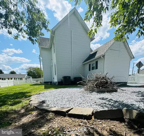 100 E Liberty St, Harrington, DE 19952 photo 6