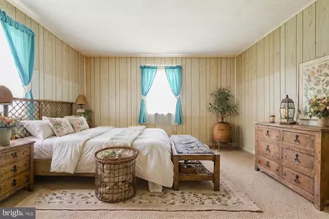 Bedroom - 7 Dixon St, Harrington, DE 19952 photo 1 of 6