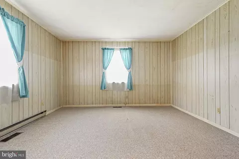 Bedroom - 7 Dixon St, Harrington, DE 19952 photo 2 of 6