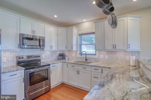 Kitchen - 1663 Clapham Rd, Magnolia, DE 19962 photo 4 of 4