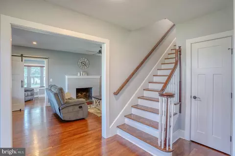 Entry Way - 1663 Clapham Rd, Magnolia, DE 19962 photo 2 of 5