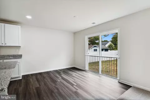 Entry Way - 1504 A College Rd, Dover, DE 19904 photo 1 of 11