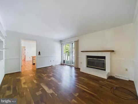Living - 103 Birchfield Dr, Dover, DE 19904 photo 4 of 4