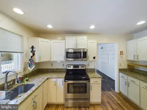 Kitchen - 103 Birchfield Dr, Dover, DE 19904 photo 1 of 4