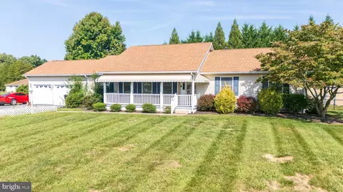 103 Birchfield Dr, Dover, DE 19904