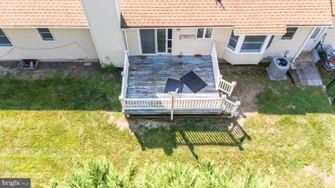 Exterior - 103 Birchfield Dr, Dover, DE 19904 photo 6 of 6