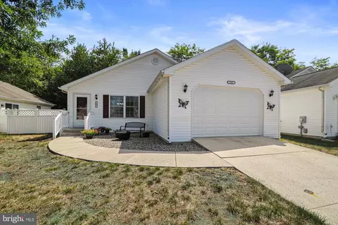 109 Planters Run Ct, Dover, DE 19901