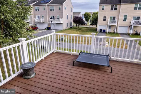 Exterior - 412 Ann Moore St, Dover, DE 19904 photo 5 of 8