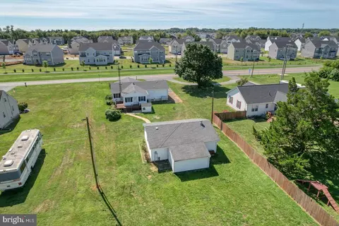 4481 Brenford Rd, Smyrna, DE 19977