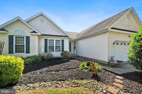 151 Albert Pl, Felton, DE 19943