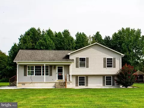 1804 Wheatleys Pond Rd, Smyrna, DE 19977