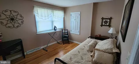Bedroom - 23 Woodburn Cir, Dover, DE 19904 photo 2 of 9