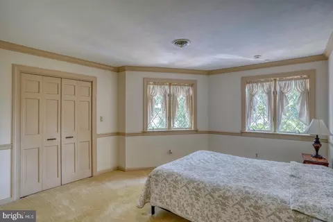 Bedroom - 122 Stuart Dr, Dover, DE 19901 photo 6 of 8