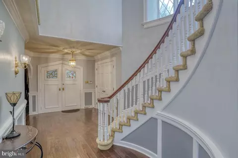 Entry Way - 122 Stuart Dr, Dover, DE 19901 photo 2 of 6