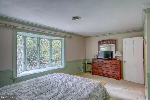 Bedroom - 122 Stuart Dr, Dover, DE 19901 photo 4 of 8