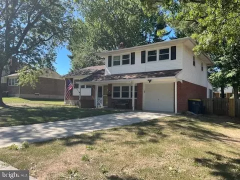 Exterior - 220 Winterberry Dr, Dover, DE 19904 photo 2 of 5