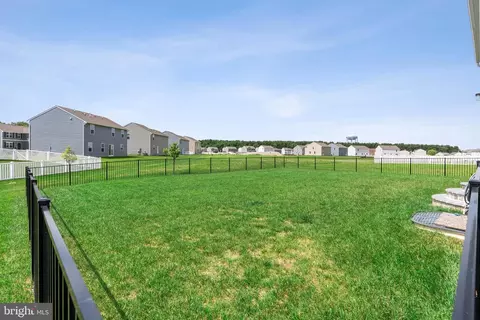 Exterior - 62 Feldspar Rd, Dover, DE 19904 photo 6 of 7