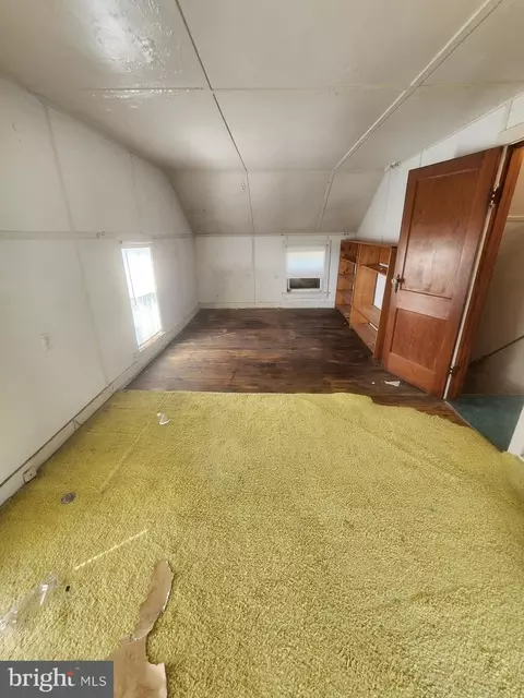 Bedroom - 71 S Bay Dr, Dover, DE 19901 photo 1 of 3