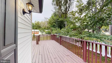 Exterior - 111 Rodney Rd, Dover, DE 19901 photo 9 of 12