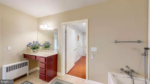 Entry Way - 111 Rodney Rd, Dover, DE 19901 photo 4 of 6