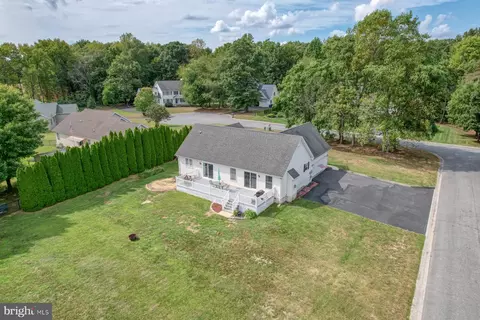 View/Area - 207 Tall Tree Ct, Dover, DE 19904 photo 2 of 6