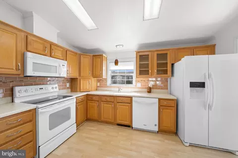 Kitchen - 614 Audrey Dr, Dover, DE 19901 photo 1 of 4