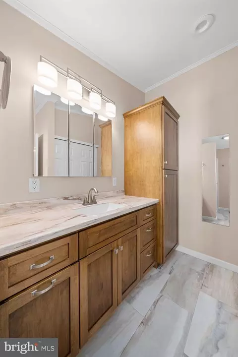 Bath - 614 Audrey Dr, Dover, DE 19901 photo 2 of 3