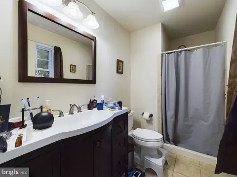 Bath - 1774 S Taylor Dr, Dover, DE 19901 photo 1 of 3