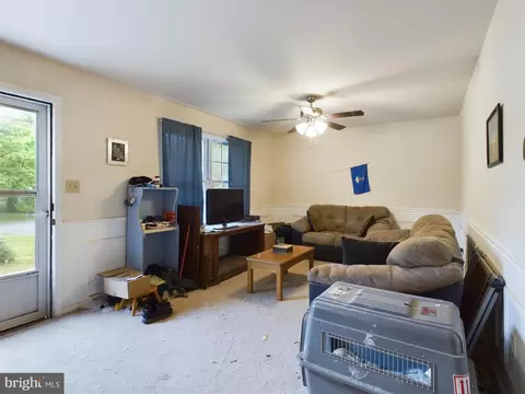 Living - 1774 S Taylor Dr, Dover, DE 19901 photo 1 of 3