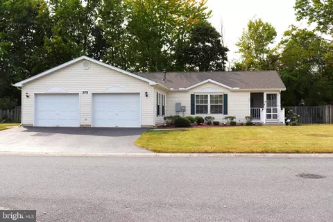 105 Kurt Dr, Dover, DE 19901