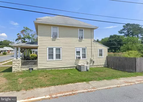 306 Second Ave, Harrington, DE 19952 photo 2