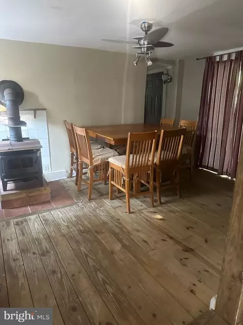 Dining - 367 Delaware Ave, Smyrna, DE 19977 photo 2 of 2