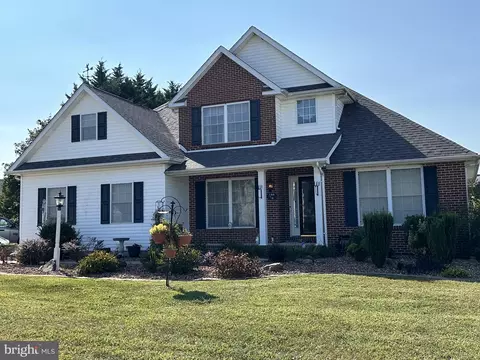 282 Apple Blossom Dr, Camden, DE 19934