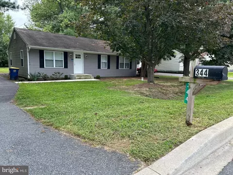344 Bowers Beach Rd, Frederica, DE 19946