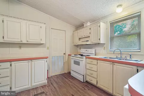 67 Cherry Dr, Magnolia, DE 19962 photo 12