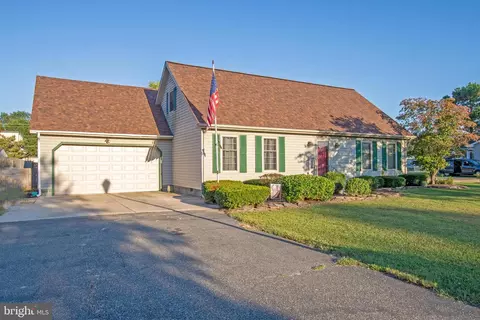 64 Wharton St, Houston, DE 19954
