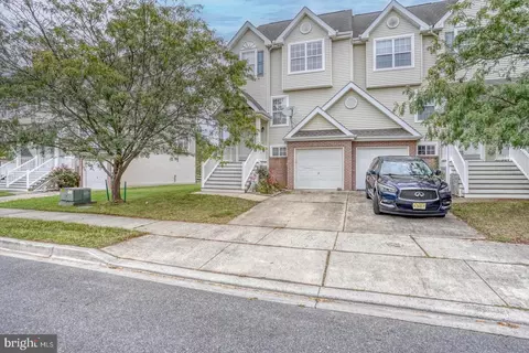187 E Sheldrake Cir, Dover, DE 19904