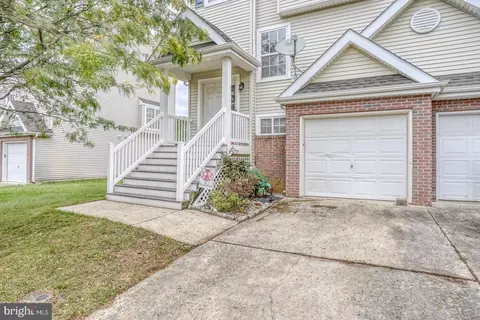 187 E Sheldrake Cir, Dover, DE 19904 photo 3