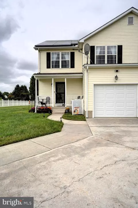 13 Kennison Ln, Dover, DE 19901 photo 1