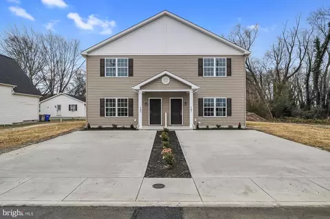 105 W Mispillion St, Harrington, DE 19952
